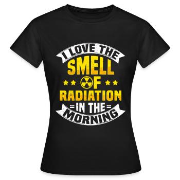 Radioaktiv Strahlung Atomkraft Nuklearingenieur - Frauen T-Shirt - Schwarz - Vorne - AI Model Female 172 dark (172cm)