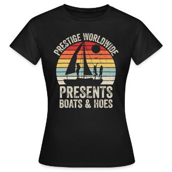 Vintage Retro Prestige Worldwide présente des bateaux et - T-shirt Femme - noir - Devant - AI Model Female 172 dark (172cm)