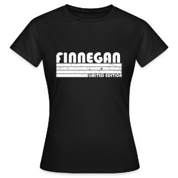 FINNEGAN cadeau nom personnalisé - T-shirt Femme - noir - Devant - AI Model Female 172 dark (172cm)