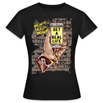 Téléphone portable Smartphone - T-shirt Femme - noir - Devant - AI Model Female 172 dark (172cm)