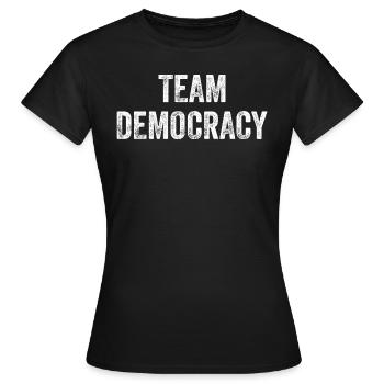 Democracy Team - For Freedom of Expression - Women's T-Shirt - black - Front - AI Model Female 172 dark (172cm)
