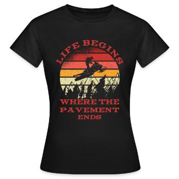 Conducteur de motoneige Motoneige Motoneige - T-shirt Femme - noir - Devant - AI Model Female 172 dark (172cm)
