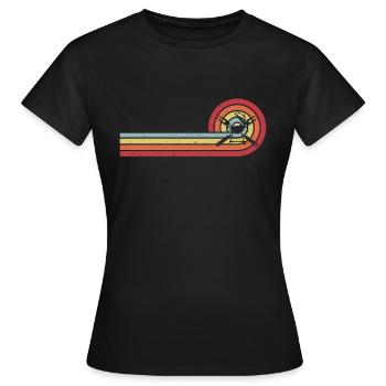 BBQ Barbecue Vintage grillen Barbecue-Grill - Frauen T-Shirt - Schwarz - Vorne - AI Model Female 172 dark (172cm)