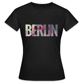 Berlin - T-shirt Femme - noir - Devant - AI Model Female 172 dark (172cm)