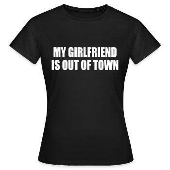 my boyfriend is out of town - T-shirt Femme - noir - Devant - AI Model Female 172 dark (172cm)