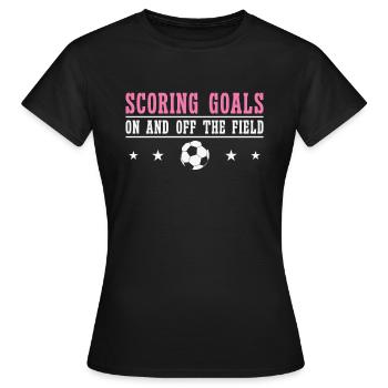 Journée internationale de la femme Objectif de la puissance du football féminin - T-shirt Femme - noir - Devant - AI Model Female 172 dark (172cm)