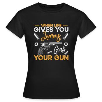 Guns Pistol Lover Gun Owner Shooting - Women's T-Shirt - black - Front - AI Model Female 172 dark (172cm)