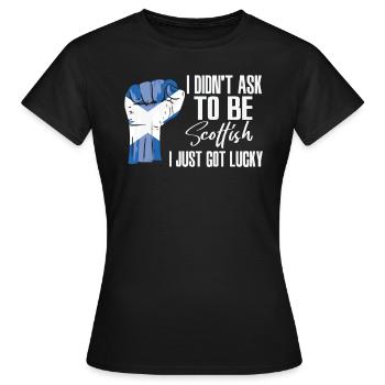 Schottischer Stolz Schottische Flagge Gewachsen - Frauen T-Shirt - Schwarz - Vorne - AI Model Female 172 dark (172cm)