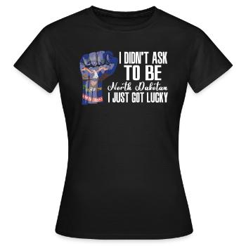 Dakota du Nord Américain U.S. Patriot USA Cultivé - T-shirt Femme - noir - Devant - AI Model Female 172 dark (172cm)
