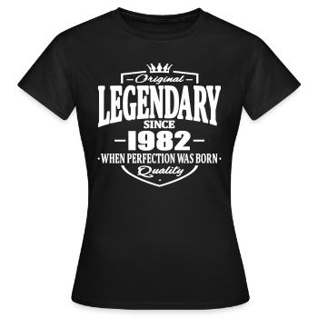 Legendary since 1982 - T-shirt Femme - noir - Devant - AI Model Female 172 dark (172cm)