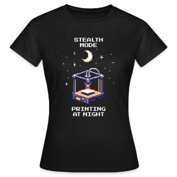Stealth Mode: Night Printing | 3D Printing Print Bed - Women's T-Shirt - black - Front - AI Model Female 172 dark (172cm)