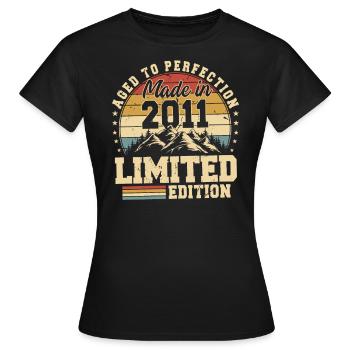 Aged to perfection made in 2011 - Women's T-Shirt - black - Front - AI Model Female 172 dark (172cm)