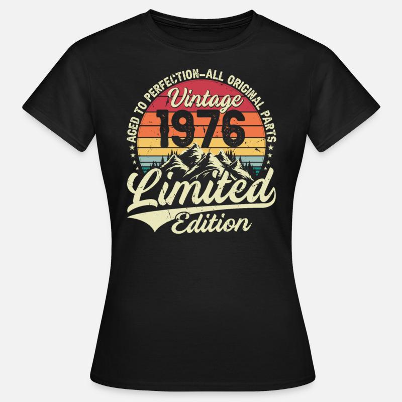 Vintage Classic 1976 - Women's T-Shirt - black