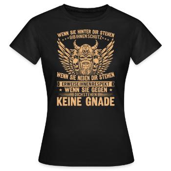 Wenn Sie Hinter Dir Stehen - Frauen T-Shirt - Schwarz - Vorne - AI Model Female 172 dark (172cm)