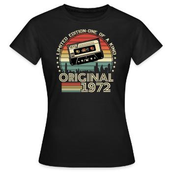 Vintage 1972 Geschenkidee - Frauen T-Shirt - Schwarz - Vorne - AI Model Female 172 dark (172cm)