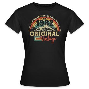 Original Vintage 1982 - Frauen T-Shirt - Schwarz - Vorne - AI Model Female 172 dark (172cm)