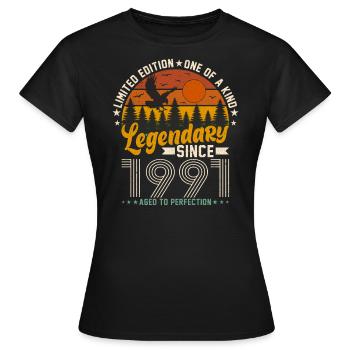 Elégance Intemporelle 1991 - T-shirt Femme - noir - Devant - AI Model Female 172 dark (172cm)