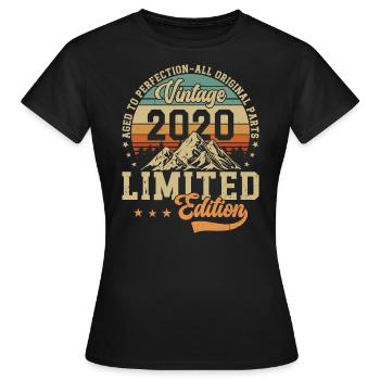 2020 - Frauen T-Shirt - Schwarz - Vorne - AI Model Female 172 dark (172cm)