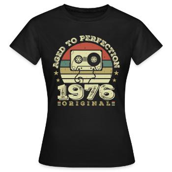 Original Vintage Jubiläumsgeschenkidee 1976 - Frauen T-Shirt - Schwarz - Vorne - AI Model Female 172 dark (172cm)