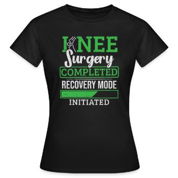 Chirurgie du genou complétée Par le remplacement du genou - T-shirt Femme - noir - Devant - AI Model Female 172 dark (172cm)