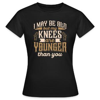 Chirurgie du genou Mes genoux sont des remplacements de genou plus jeunes - T-shirt Femme - noir - Devant - AI Model Female 172 dark (172cm)