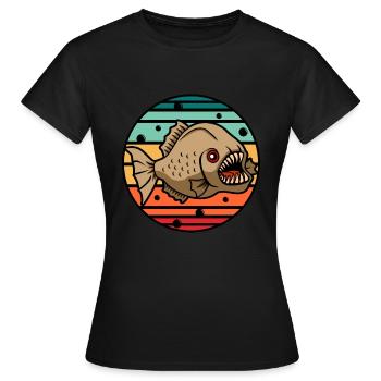 Piranha - Frauen T-Shirt - Schwarz - Vorne - AI Model Female 172 dark (172cm)