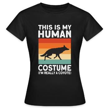 Coyote Hunting Coyote Jagen Geschenk - Frauen T-Shirt - Schwarz - Vorne - AI Model Female 172 dark (172cm)