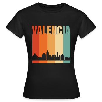Valencia - Frauen T-Shirt - Schwarz - Vorne - AI Model Female 172 dark (172cm)