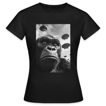 Gorille selfie OVNI - T-shirt Femme - noir - Devant - AI Model Female 172 dark (172cm)