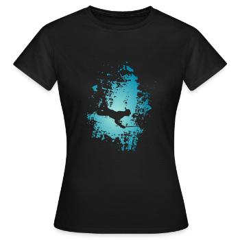 Taucher Speer Speerfischen - Frauen T-Shirt - Schwarz - Vorne - AI Model Female 172 dark (172cm)