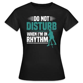 Pogo Stick Ne dérange pas quand je suis - T-shirt Femme - noir - Devant - AI Model Female 172 dark (172cm)