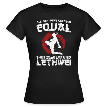 Alle Menschen Wurden Gleich Geschaffen, Damals - Frauen T-Shirt - Schwarz - Vorne - AI Model Female 172 dark (172cm)