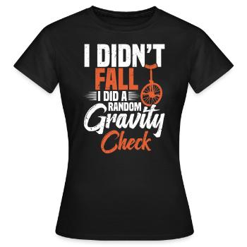 L’uniforme que je n’aimais pas. J’ai un - T-shirt Femme - noir - Devant - AI Model Female 172 dark (172cm)
