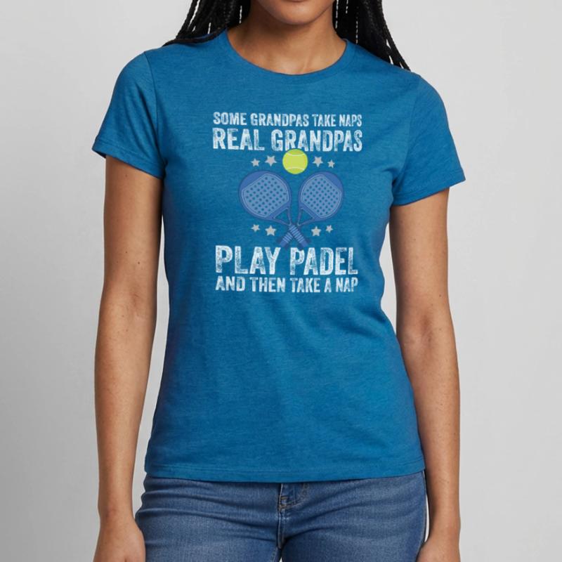 Einige Omas Machen Ein Nickerchen Echtes Frauen T-Shirt
