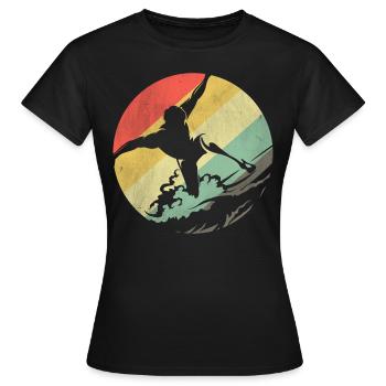 Surfer Surfen - Frauen T-Shirt - Schwarz - Vorne - AI Model Female 172 dark (172cm)