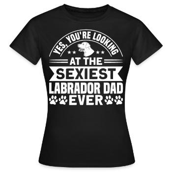 Labrador Labrador Père Labrador Amoureux - T-shirt Femme - noir - Devant - AI Model Female 172 dark (172cm)