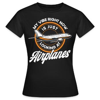 Flugzeug Pilot Flugzeuge Flugzeug Landung Geschenk - Frauen T-Shirt - Schwarz - Vorne - AI Model Female 172 dark (172cm)