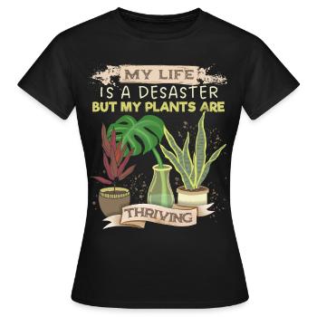 Plant-Daddy Plant-Mommy, lustiger Pflanzen Spruch - Frauen T-Shirt - Schwarz - Vorne - AI Model Female 172 dark (172cm)