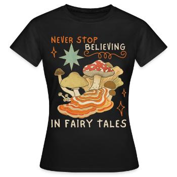 Contes de fées, contes de fées, faecore, champignons, drôle de dicton, - T-shirt Femme - noir - Devant - AI Model Female 172 dark (172cm)