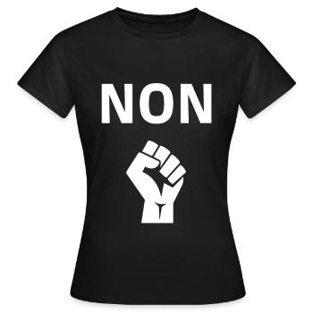 NON dessin pour manif, manifestation, réforme - T-shirt Femme - noir - Devant - AI Model Female 172 dark (172cm)