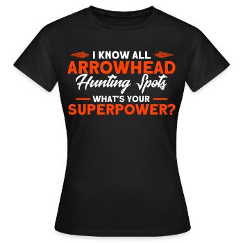 Feuerstein Pfeilspitze Jäger Artefakt Geschenk - Frauen T-Shirt - Schwarz - Vorne - AI Model Female 172 dark (172cm)