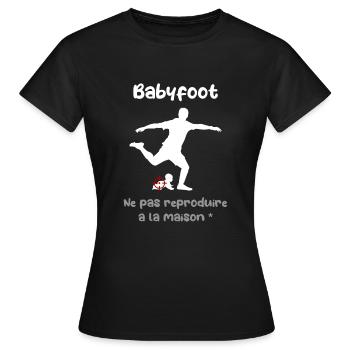 Babyfoot, jeu de mot amusant et original - T-shirt Femme - noir - Devant - AI Model Female 172 dark (172cm)