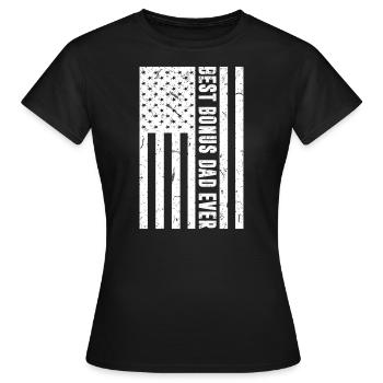 Stiefvater - Frauen T-Shirt - Schwarz - Vorne - AI Model Female 172 dark (172cm)