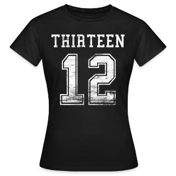 Football 12 Dreizehn - Frauen T-Shirt - Schwarz - Vorne - AI Model Female 172 dark (172cm)