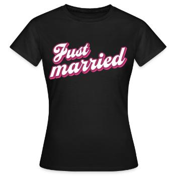 Just married married couple - Women's T-Shirt - black - Front - AI Model Female 172 dark (172cm)
