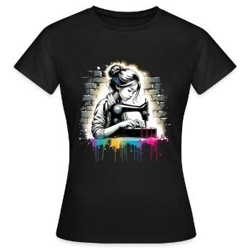 girl who love sewing - Women's T-Shirt - black - Front - AI Model Female 172 dark (172cm)