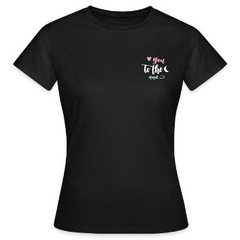 Love you - Frauen T-Shirt - Schwarz - Vorne - AI Model Female 172 dark (172cm)