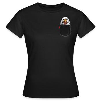 Adler in Brusttasche Frankfurt Fußball Geschenk - Frauen T-Shirt - Schwarz - Vorne - AI Model Female 172 dark (172cm)