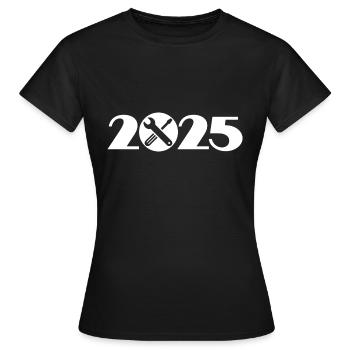 Rénovation 2025, artisan 2025, constructeur 2025 - T-shirt Femme - noir - Devant - AI Model Female 172 dark (172cm)