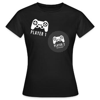Player 2 joining - Women's T-Shirt - black - Front - AI Model Female 172 dark (172cm)